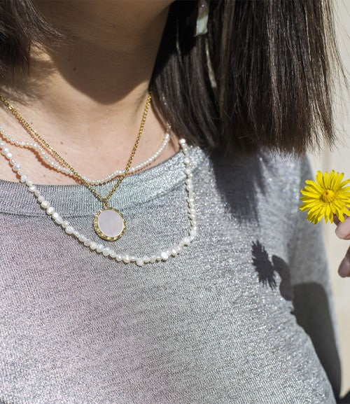 
                
                    Load image into Gallery viewer, Clio Necklace
                
            