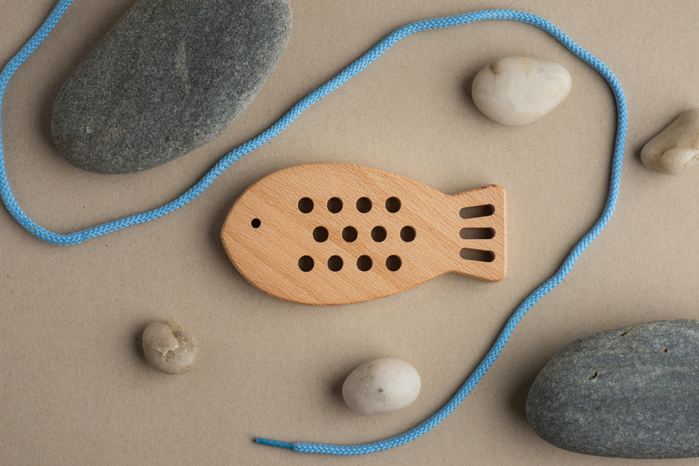 Lacing Fish