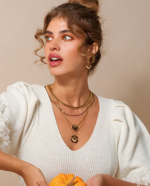 Fylachto Earrings