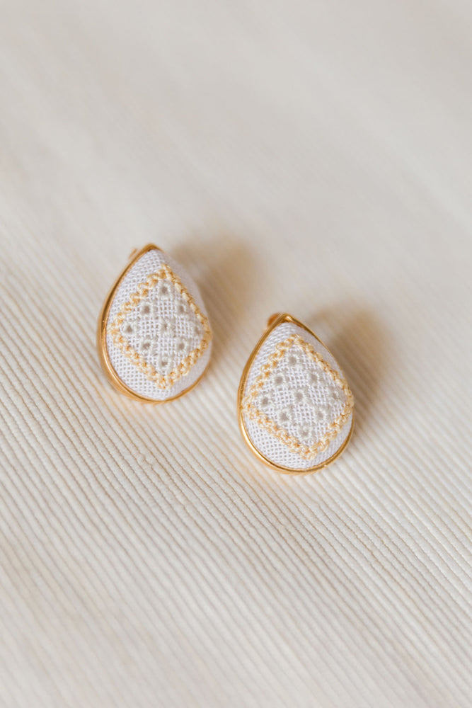 Karsaniki Teardrop Earrings Gold & White